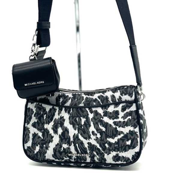 Michael Kors Handbags - Michael Kors Jet Set Medium Leopard Logo Crossbody Bag W Case for Apple AirPods
